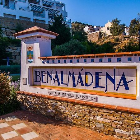 Timon II Apartamentos - A Solo 90 Metros De La Playa - Parking Gratis - Avenida De Las Palmeras Бенальмадена Экстерьер фото