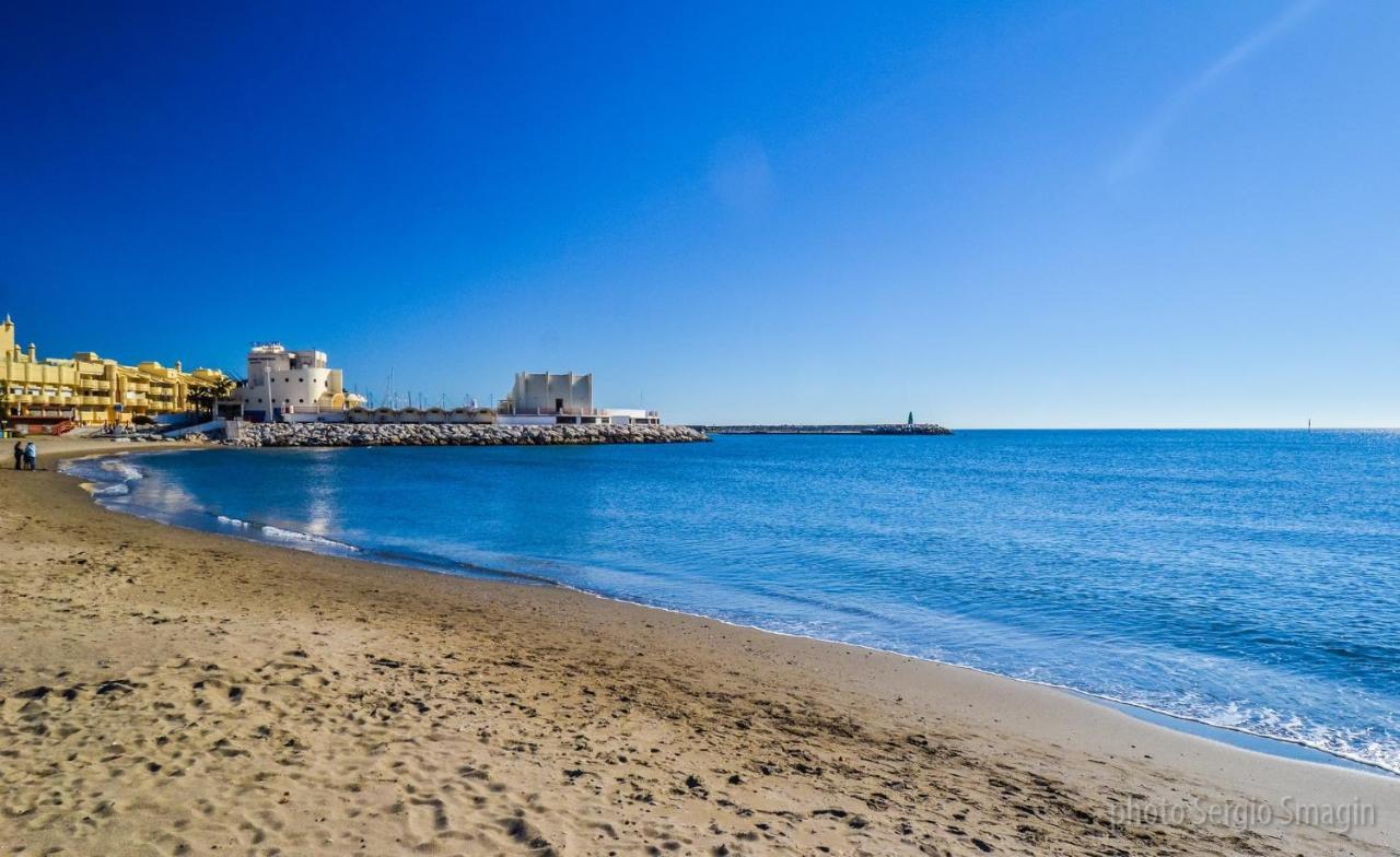 Timon II Apartamentos - A Solo 90 Metros De La Playa - Parking Gratis - Avenida De Las Palmeras Бенальмадена Экстерьер фото
